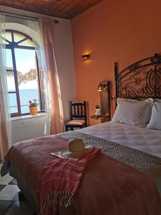 Terracotta Boutique Beach Studios Митимна Екстериор снимка